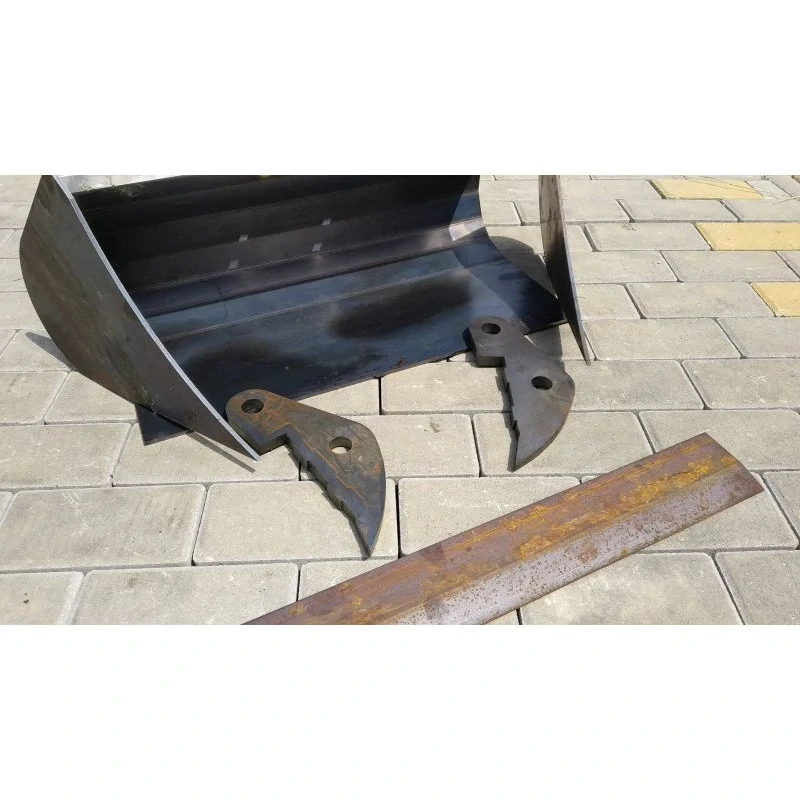 LYŽICA 60 CM SVAHOVA NEZVÁRANÁ NA MINIBAGER