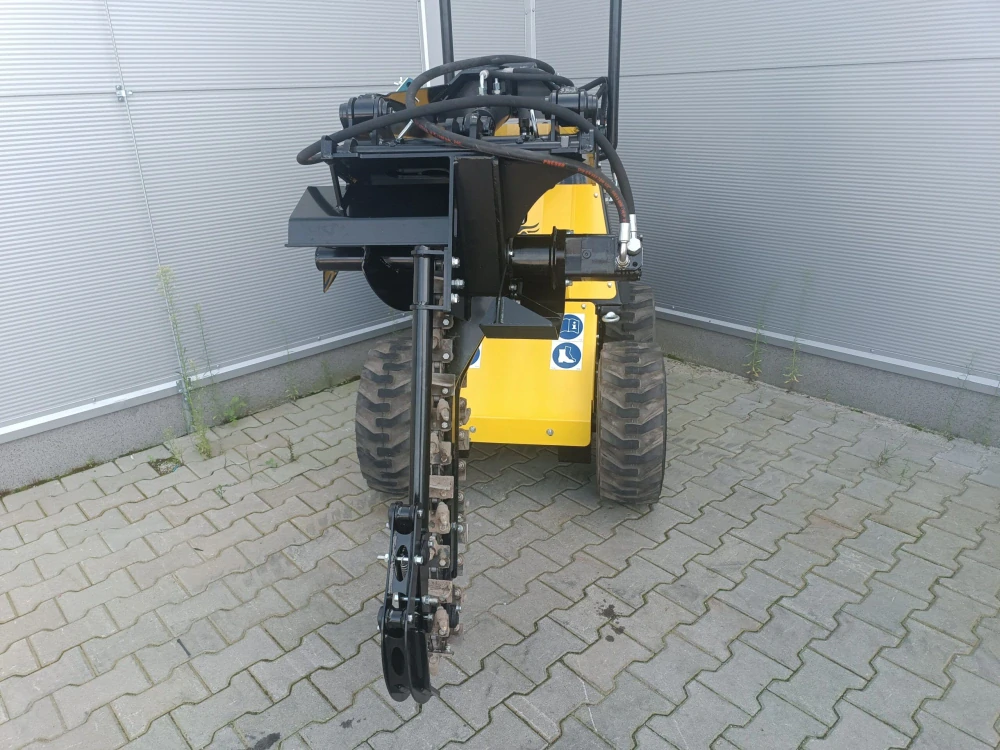 Zemná rýhovacia fréza