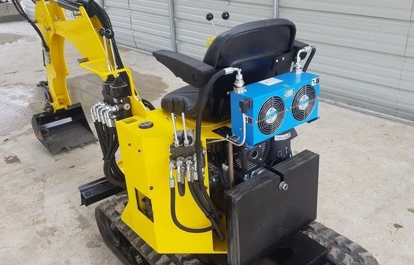 Minibager Fénix 400 PRO, benzín 14 HP KOHLER Profi elektrický štartér