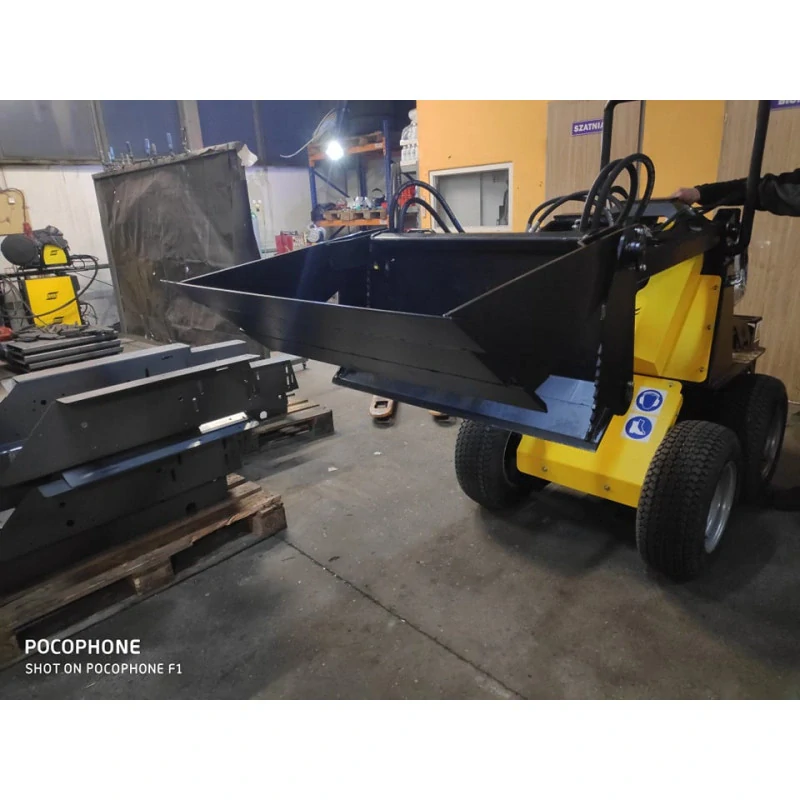 Lyžica pre mininakladač 4 v1 plne hydraulická