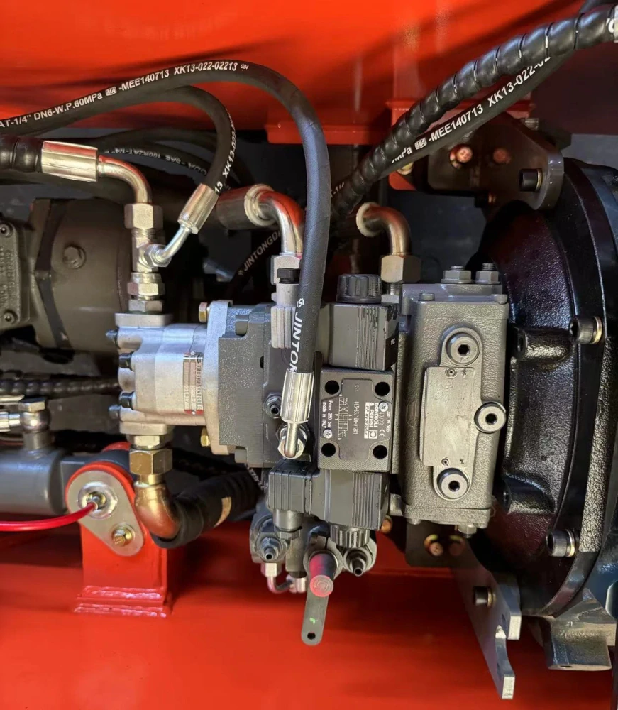 Kolesový nakladač KIMA K1090 4x4 Talianská hydraulika Bondioli&Pavesi