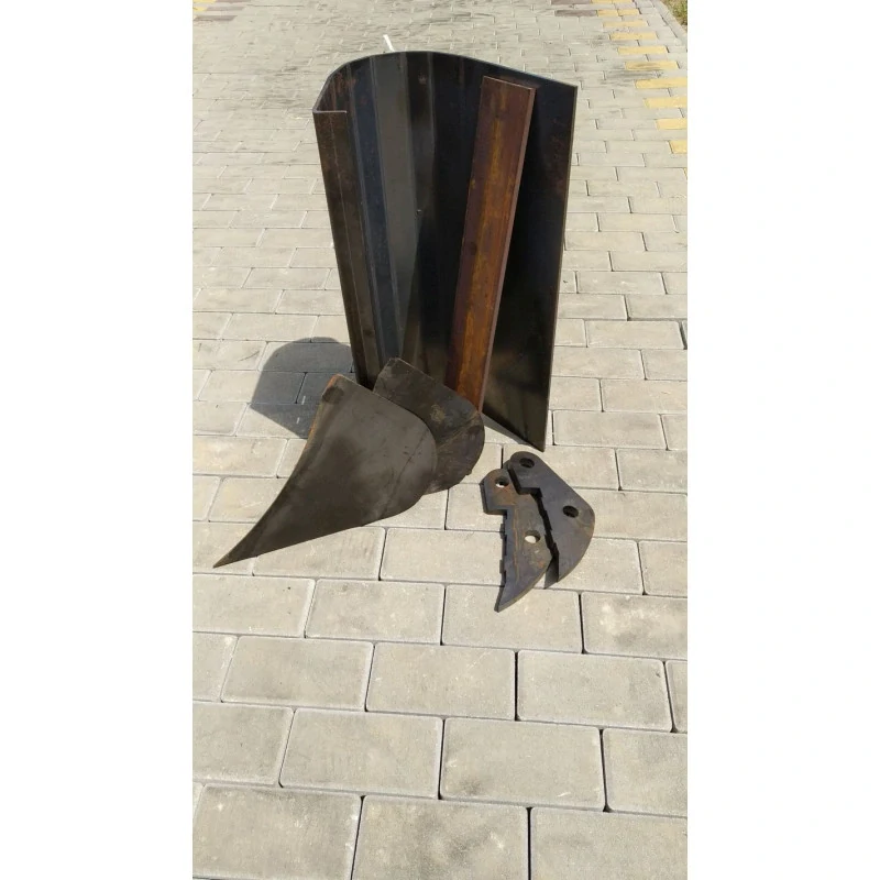 LYŽICA 60 CM SVAHOVA NEZVÁRANÁ NA MINIBAGER