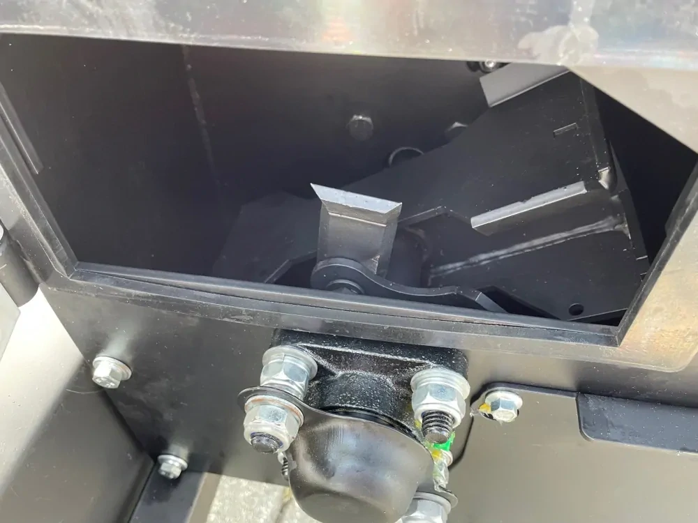 Kombinovaný štiepkovač/drtič RAMBO