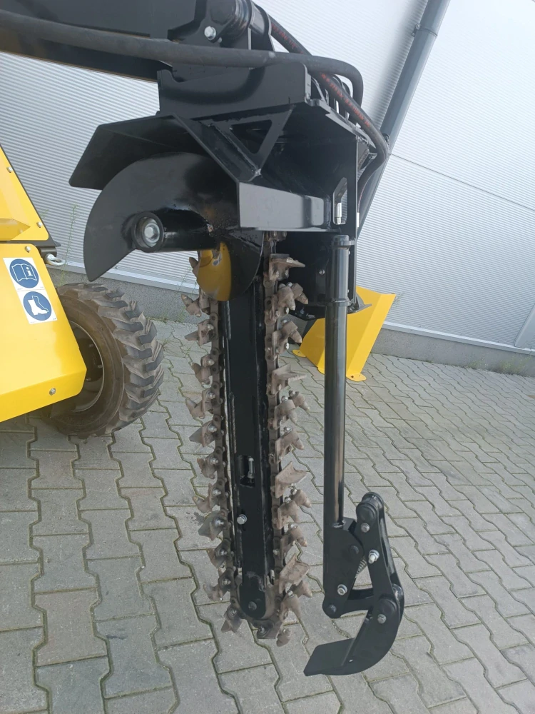 Zemná rýhovacia fréza