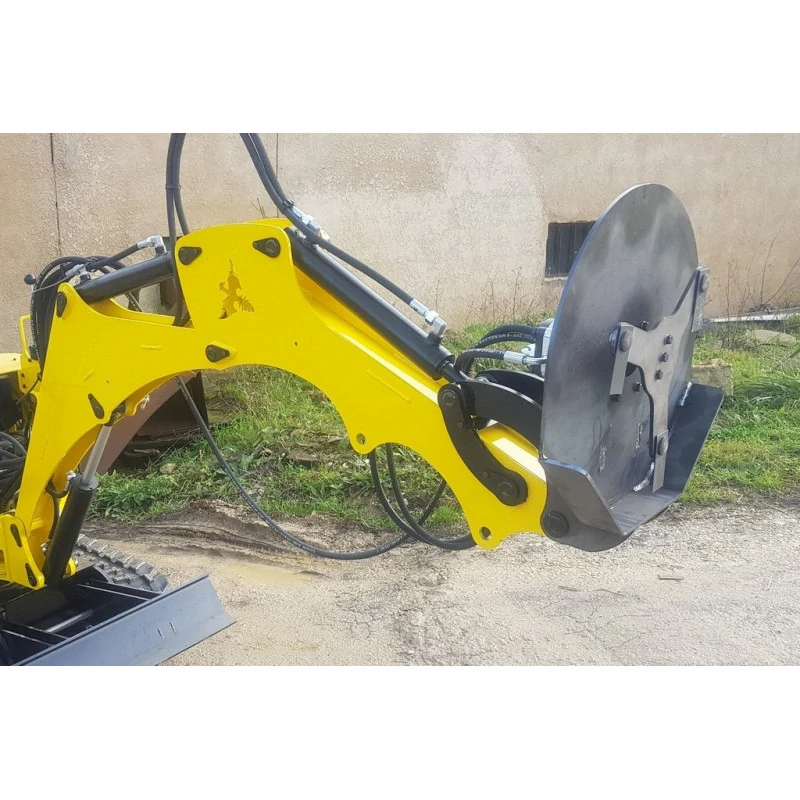 Krovinorez / sekačka na trávu pre minibager fenix 400