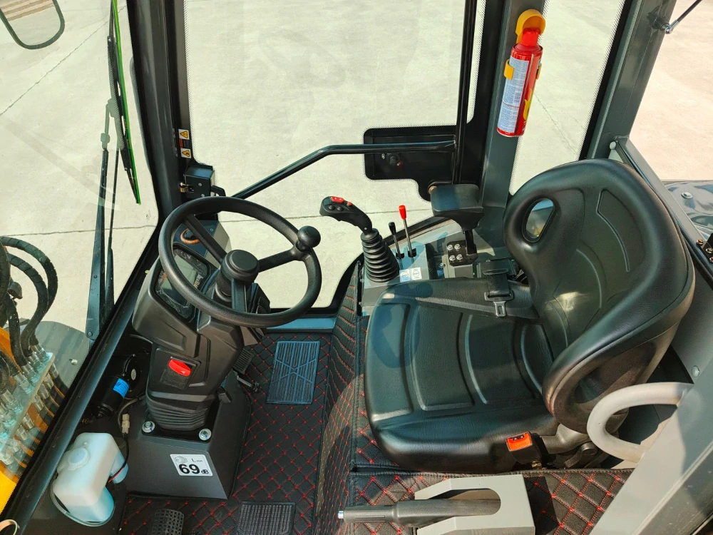 Kolesový nakladač KIMA K1090 4x4 Talianská hydraulika Bondioli&Pavesi